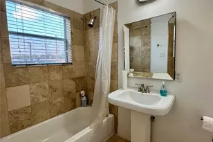 612 E 29th St, Houston, TX 77008 - Photo 14