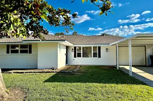 4505 W 43rd St, Houston, TX 77092 - Photo 2