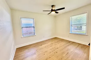 4505 W 43rd St, Houston, TX 77092 - Photo 14