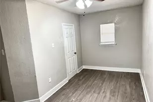 10206 Buena Park Dr, Houston, TX 77089 - Photo 12