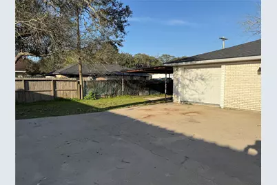 1014 Robinson Street, Alvin, TX 77511 - Photo 16
