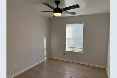 1014 Robinson Street, Alvin, TX 77511 - Photo 8