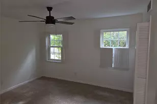 10010 Burgoyne Rd, Houston, TX 77042 - Photo 10
