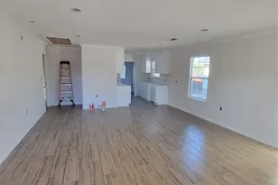 3370 Lorilee St, Beaumont, TX 77708 - Photo 2