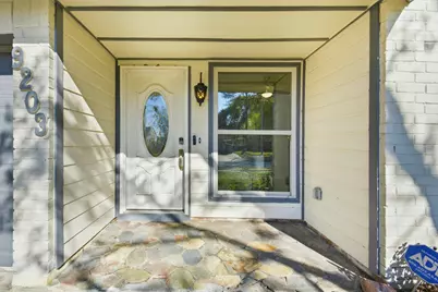 9203 Kirkmont Drive, Houston, TX 77089 - Photo 8