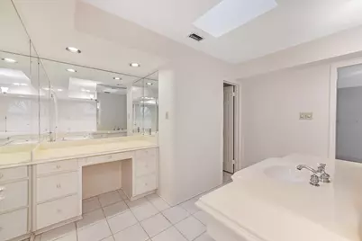 14031 Court Of Regents, Houston, TX 77069 - Photo 30