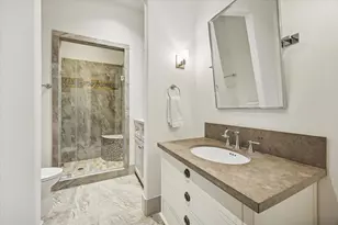 5353 Lampasas St, Houston, TX 77056 - Photo 22