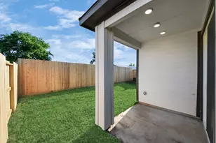 4308 Avron Dr, Stafford, TX 77477 - Photo 36