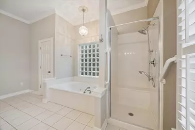 304 Scenic View, Friendswood, TX 77546 - Photo 32