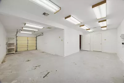 304 Scenic View, Friendswood, TX 77546 - Photo 36