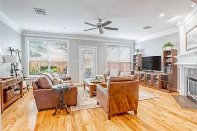 1735 Michigan Street, Houston, TX 77006 - Photo 10