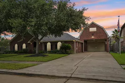 2526 Purple Horse Drive, League City, TX 77573 - Photo 2