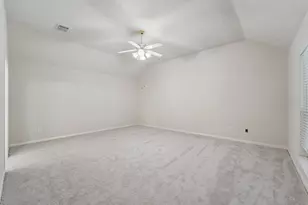 2526 Purple Horse Dr, League City, TX 77573 - Photo 6