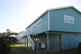 4102 Kent Dr, Galveston, TX 77554 - Photo 1