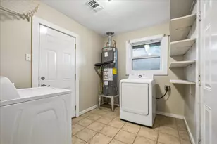 4402 Libbey Ln, Houston, TX 77092 - Photo 28