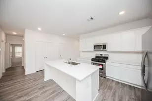 7406 Bartoncliff, Katy, TX 77493 - Photo 10