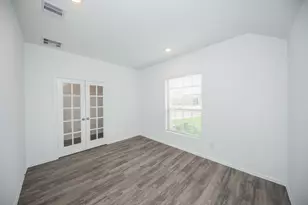 7406 Bartoncliff, Katy, TX 77493 - Photo 6