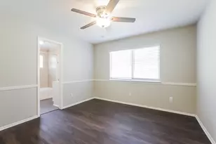 10318 Bushy Creek Dr, Houston, TX 77070 - Photo 8