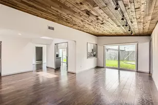 6509 Birdwood Rd, Houston, TX 77074 - Photo 12