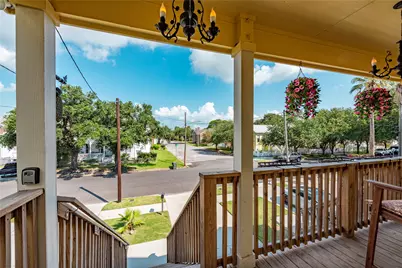 3535 Avenue M, Galveston, TX 77550 - Photo 6