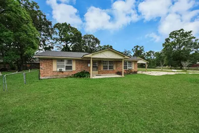 1301 Briarcliff Street, Conroe, TX 77385 - Photo 6