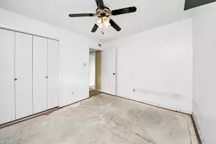 1301 Briarcliff St, Conroe, TX 77385 - Photo 40