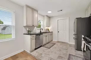 3808 Sherbrooke Rd, Pasadena, TX 77503 - Photo 8