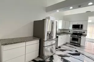 10123 Early Spring Dr, Houston, TX 77064 - Photo 6