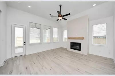 9510 Chateau Hill Drive, Manvel, TX 77578 - Photo 8
