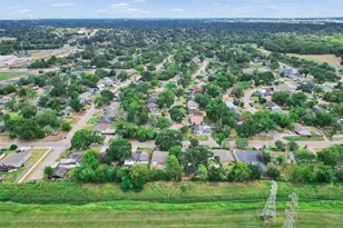 7914 Belbay St, Houston, TX 77033 - Photo 30