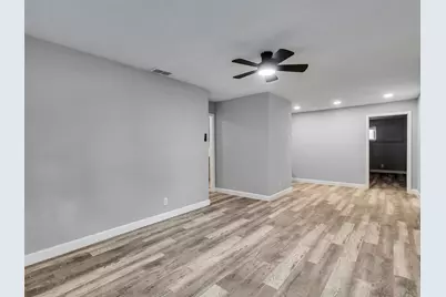 7914 Belbay Street, Houston, TX 77033 - Photo 6