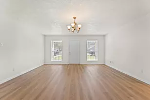 6622 Dillon Dr, Magnolia, TX 77354 - Photo 6