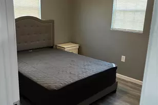 100 Ross St, Huntsville, TX 77320 - Photo 18