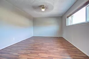 10432 Hammerly Blvd, Houston, TX 77043 - Photo 18