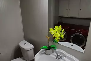 10432 Hammerly Blvd, Houston, TX 77043 - Photo 8