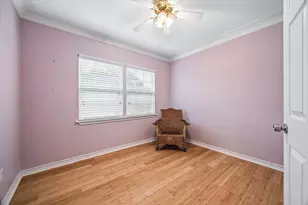 6605 Fairway Dr, Galveston, TX 77551 - Photo 8