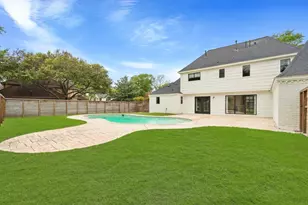 819 Silvergate Dr, Houston, TX 77079 - Photo 10