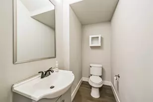 10914 Brookeshire Chase Ln, Houston, TX 77043 - Photo 18