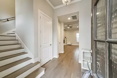 10914 Brookeshire Chase Lane, Houston, TX 77043 - Photo 4