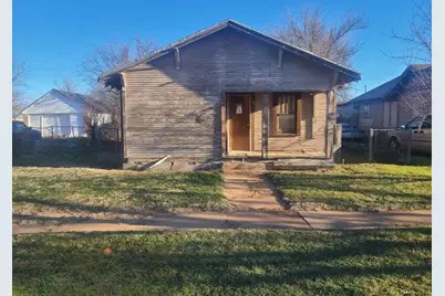 309 E Wharton Avenue, Electra, TX 76360 - Photo 1