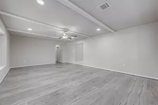 5622 Valkeith Dr, Houston, TX 77096 - Photo 20