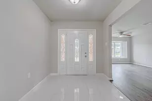 5622 Valkeith Dr, Houston, TX 77096 - Photo 4