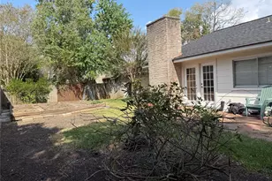 2802 Valley Forest Dr, Missouri City, TX 77489 - Photo 14