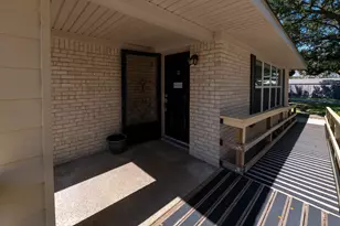 1921 East Ave, Katy, TX 77493 - Photo 4