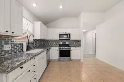 17739 Barton Point Lane, Richmond, TX 77407 - Photo 6