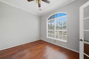 1601 Orlando St, Friendswood, TX 77546 - Photo 12