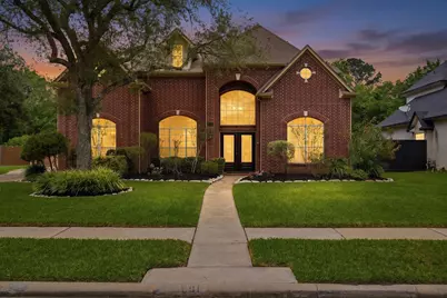 1601 Orlando Street, Friendswood, TX 77546 - Photo 2
