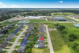 1577 Elm Ct, Angleton, TX 77515 - Photo 42
