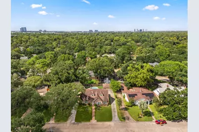 12514 Hazelwood Lane, Houston, TX 77077 - Photo 36