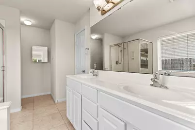 7710 Trail Hollow, Missouri City, TX 77459 - Photo 16